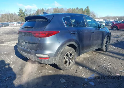 2020 Kia Sportage Lx z USA, uszkodzony, nr VIN KNDPMCAC4L7767312